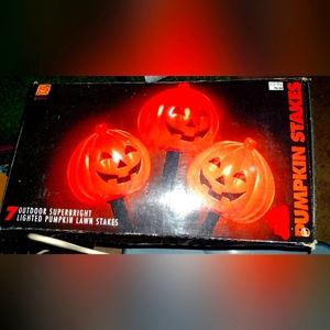 Vtg Halloween Pumpkin Outdoor Lighted Lawn Stakes Set Of 7 - 1995